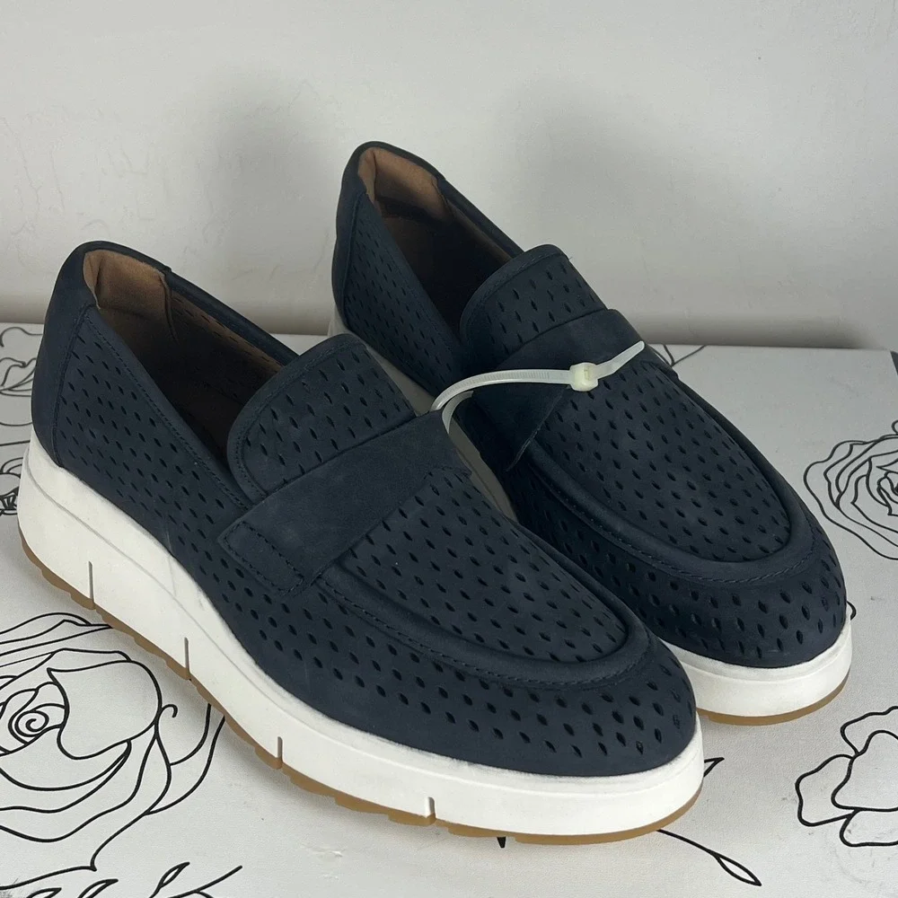 Clarks Lorini Edge Navy Nubuck Perforated Platform Loafers Womens 9.5 M
